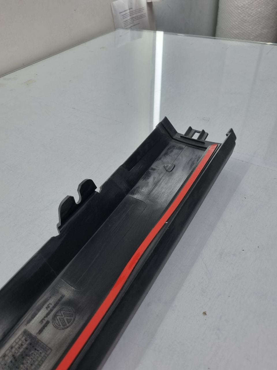 Friso Moldura Externa Porta Dianteira Esquerda Volkswagen T-Cross 2019/2024 Novo