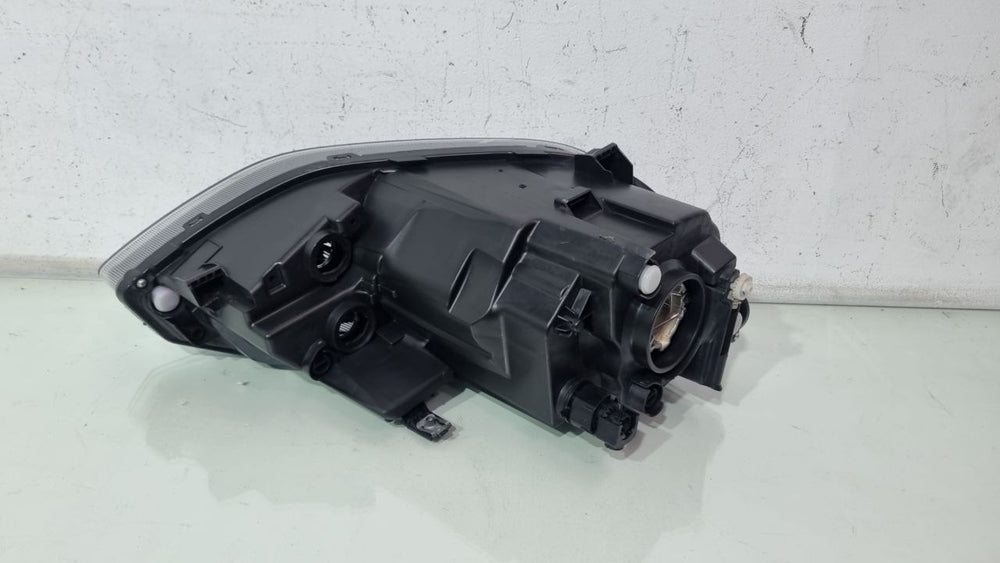 Farol Diant Esq VW Polo Track 2023 Usado