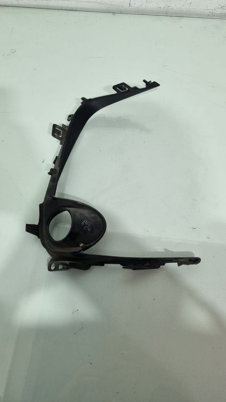 Moldura Farol Milha Esq Toyota Corolla 2020/2025