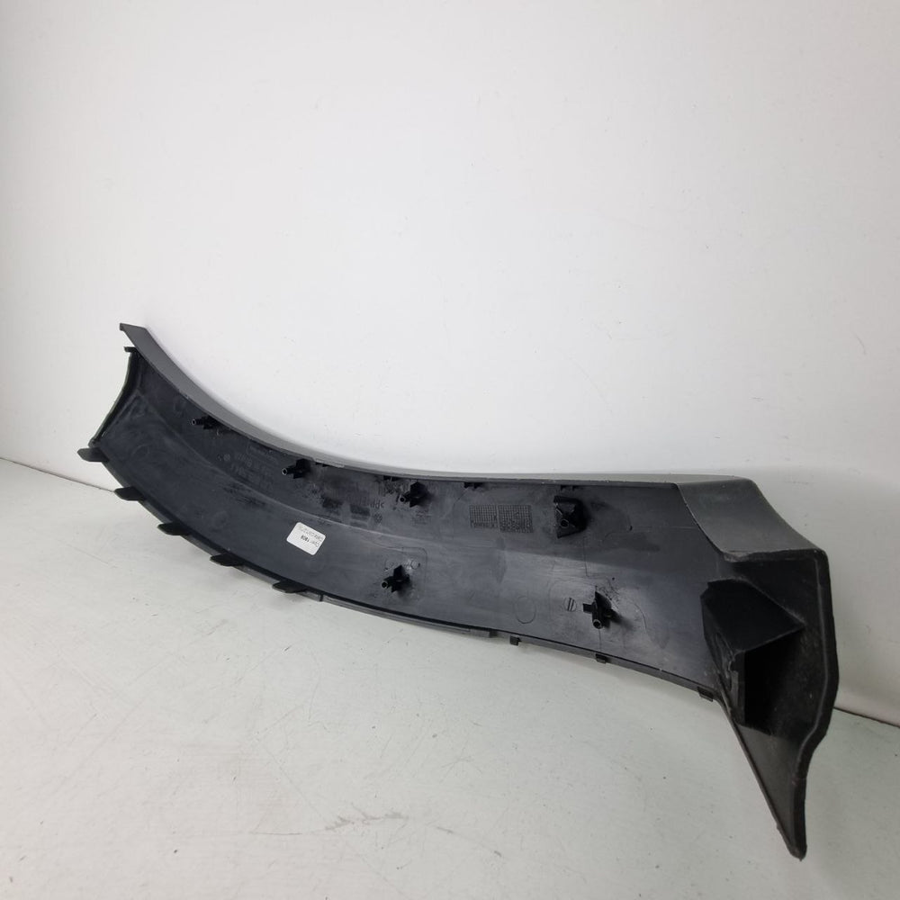 Moldura Parabarro Diant Dir Volkswagen Golf 2013/2016