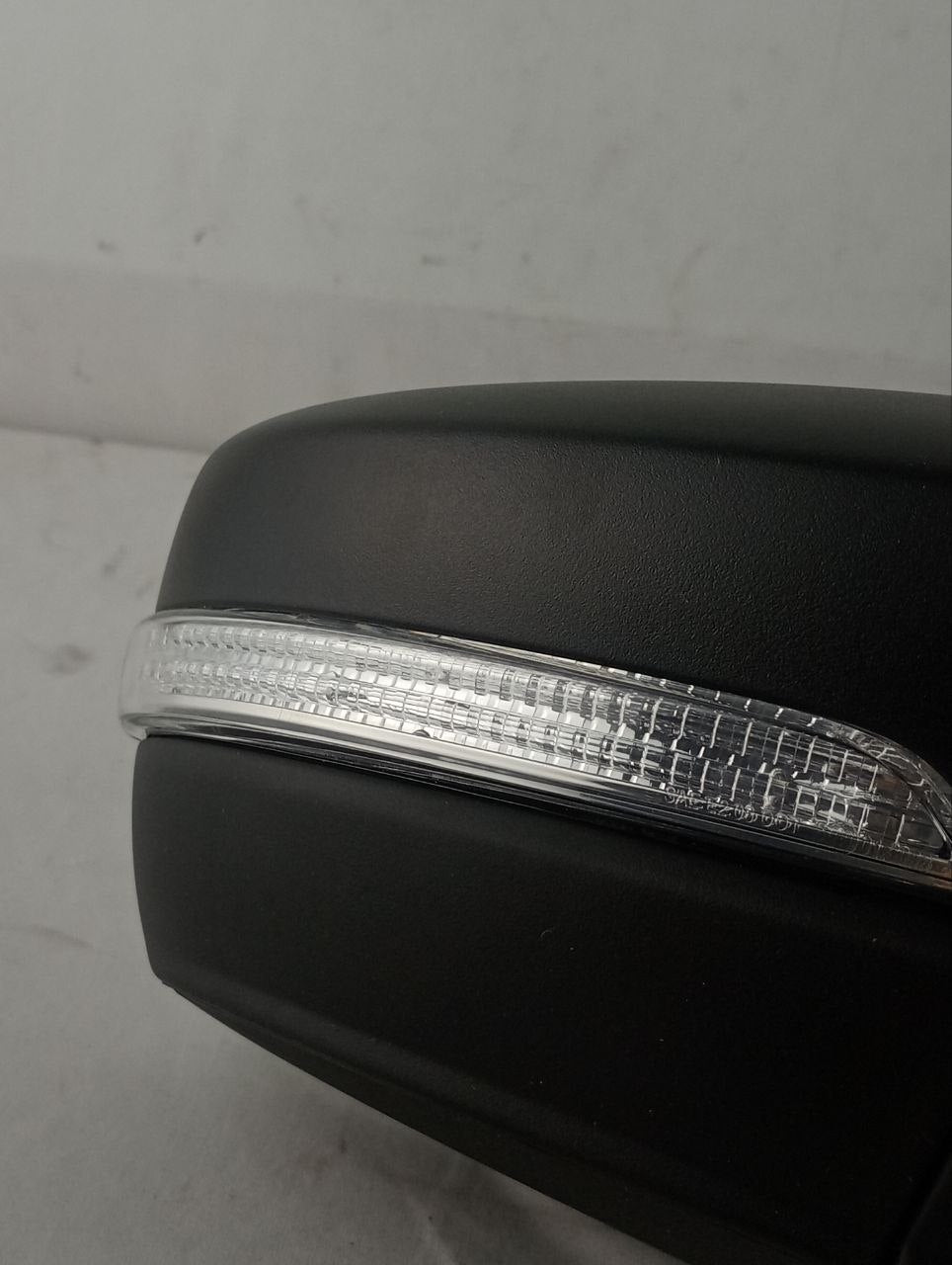 Retrovisor Externo Dir Volkswagen Gol/Voyage GVI GVII 2012/2024