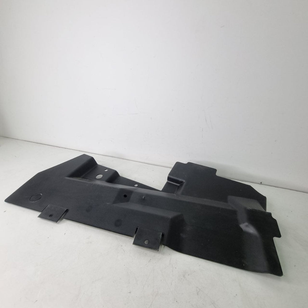 Defletor de Ar Lado Dir do Radiador Volkswagen Gol G3 2001/2010