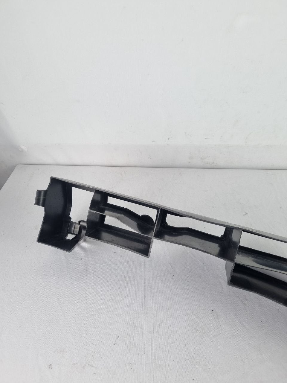 Absorvedor de impacto lado esq do pchoque Diant duster 2012 a 2015