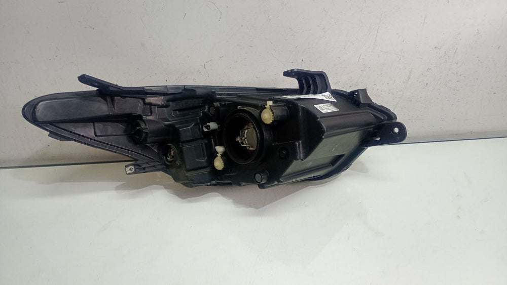 Farol lado esquerdo com léd Chevrolet onix 2017 a 2019