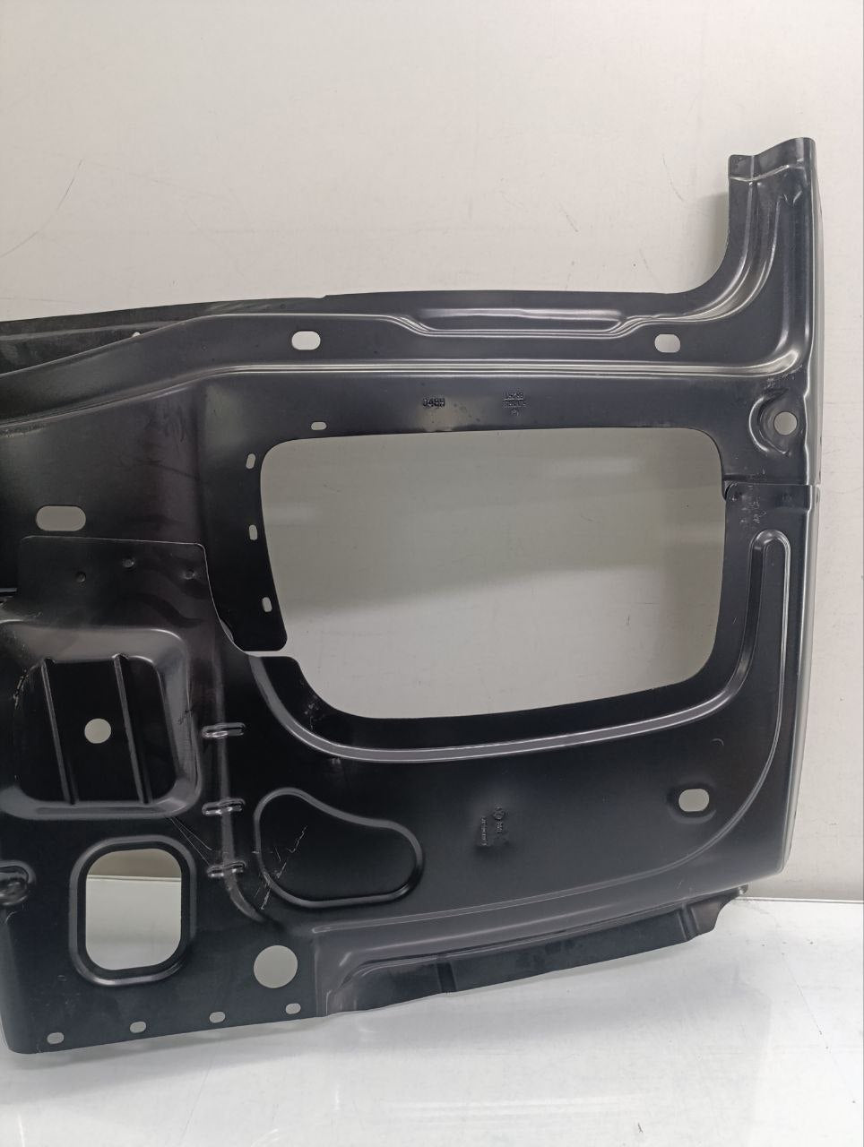 Reforço Interno Coluna B Esquerda Saveiro G5/G6/G7 2010/...