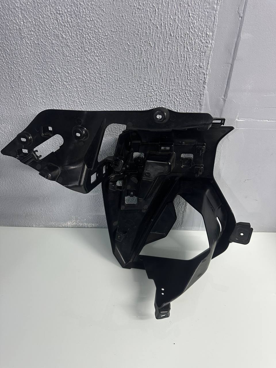 Duto Exaustão Ar Direito BMW R 1300 GS Adventure 2023/2026