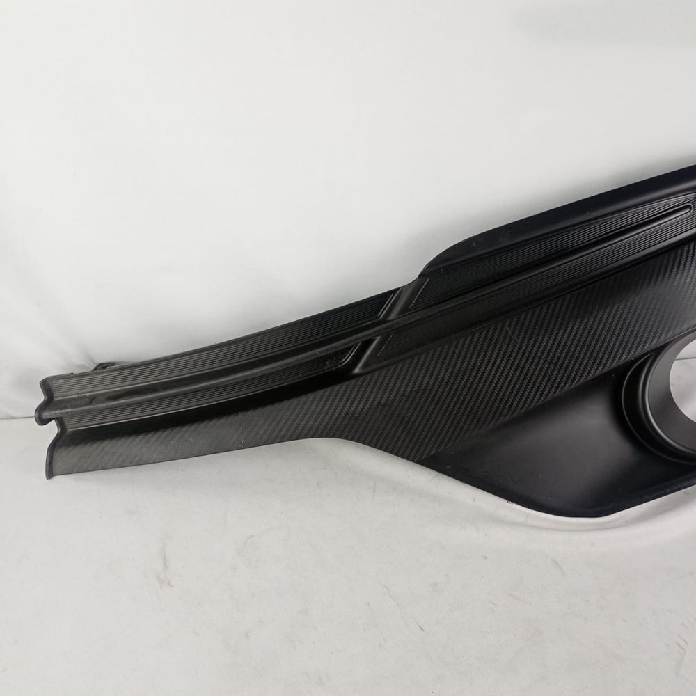 Moldura Farol Milha Esq Toyota Etios 2017/2021