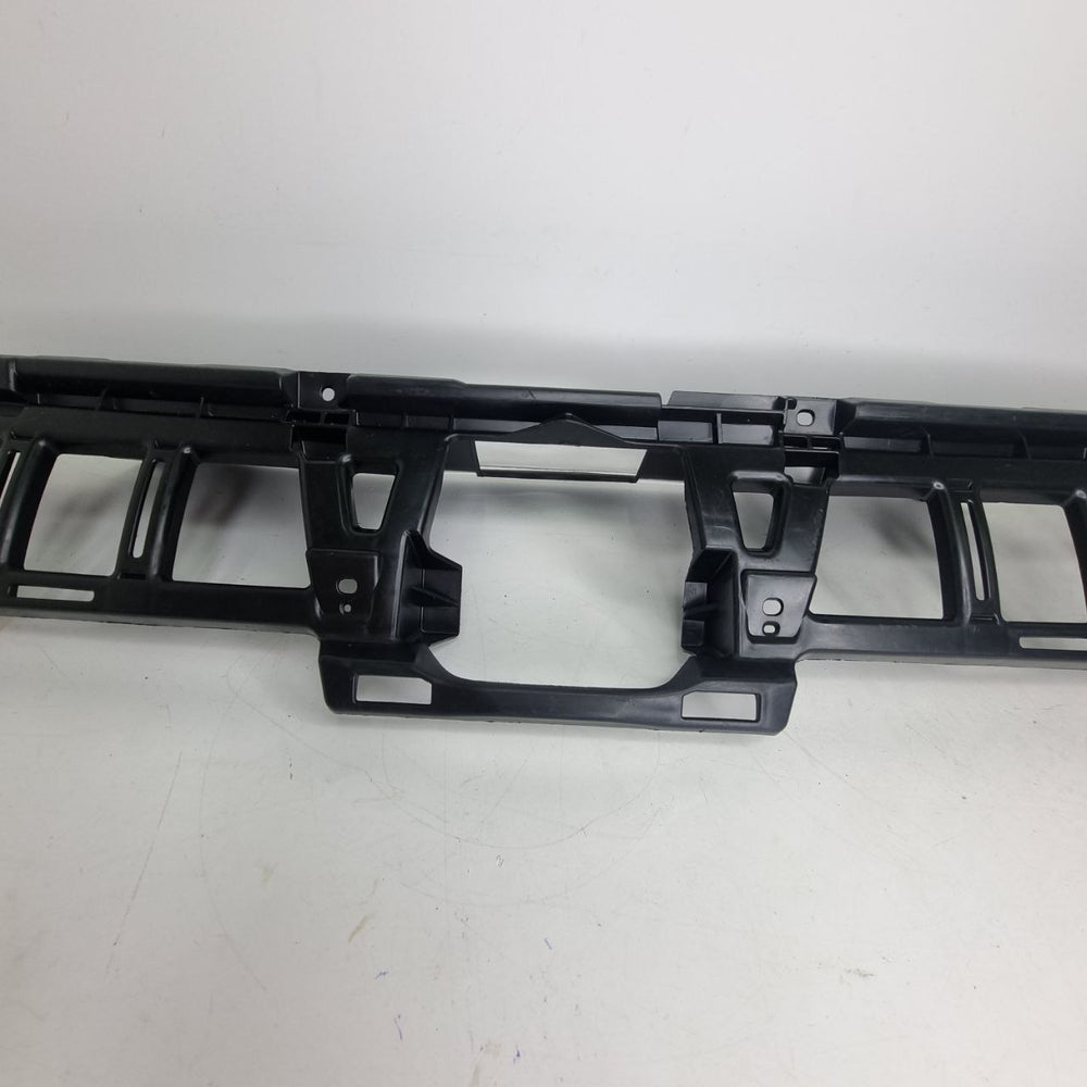 Suporte Grade Diant Superior Suzuki Vitara 2017/2020