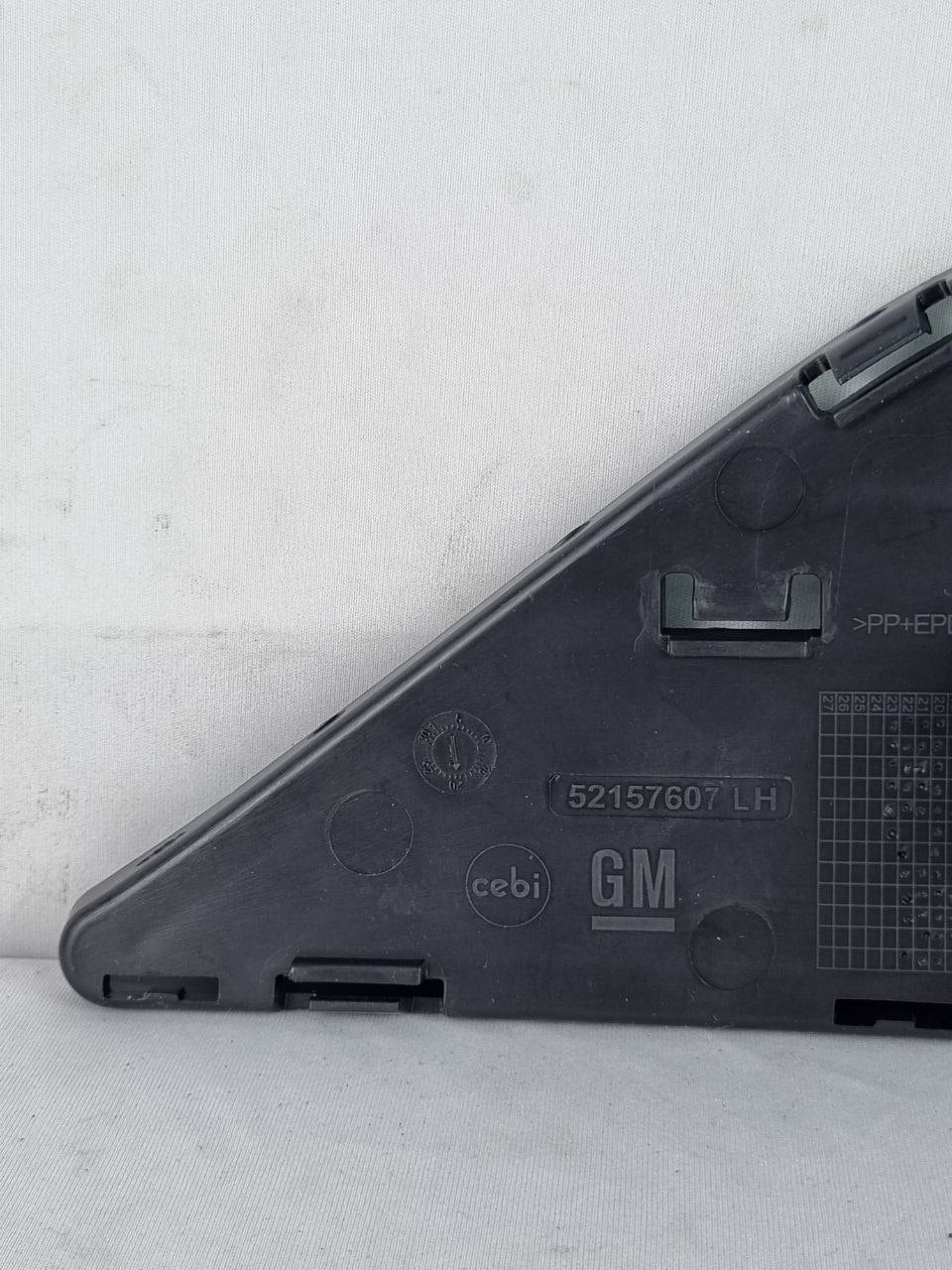 Moldura Retrovisor Diant Esq Chevrolet Onix/Prisma 2017/2021