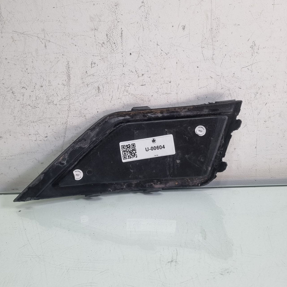 Moldura Farol Milha Esq VW Gol 2018/2022 Usado