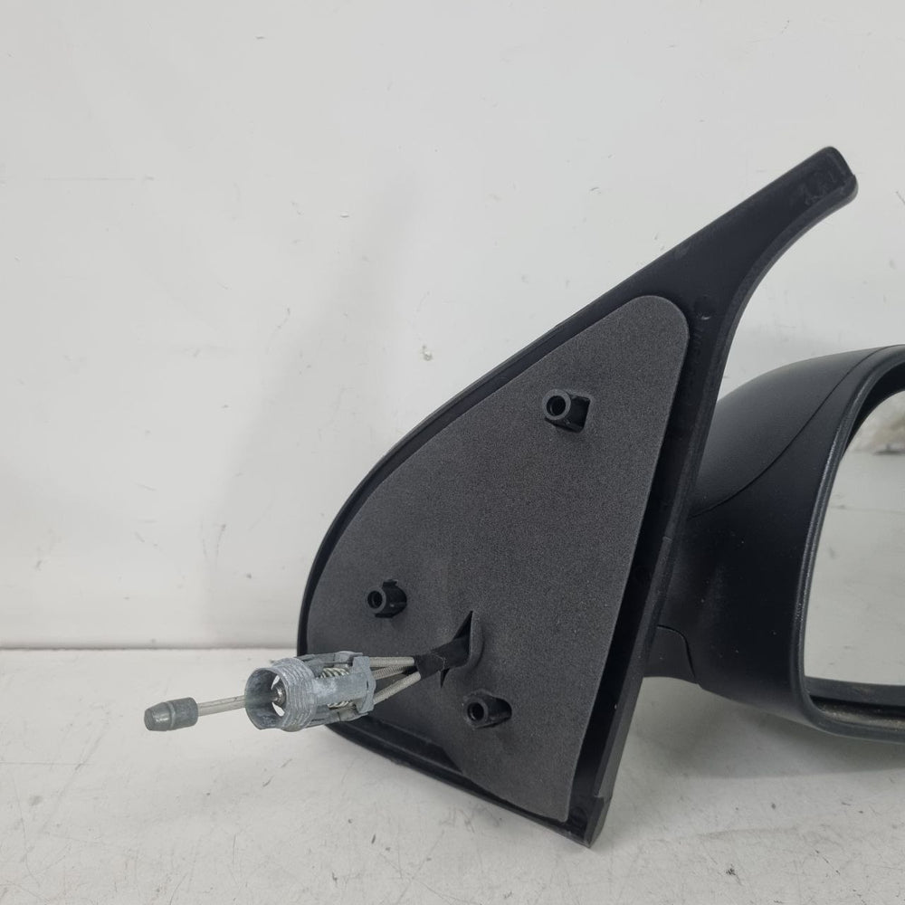 Retrovisor Esq Fiat Palio / Strada 2011/