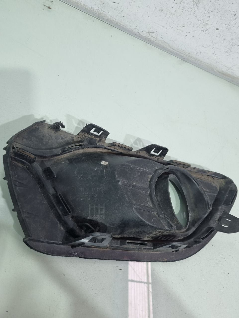 Moldura Milha Diant Esq Renault Logan 2016/2019