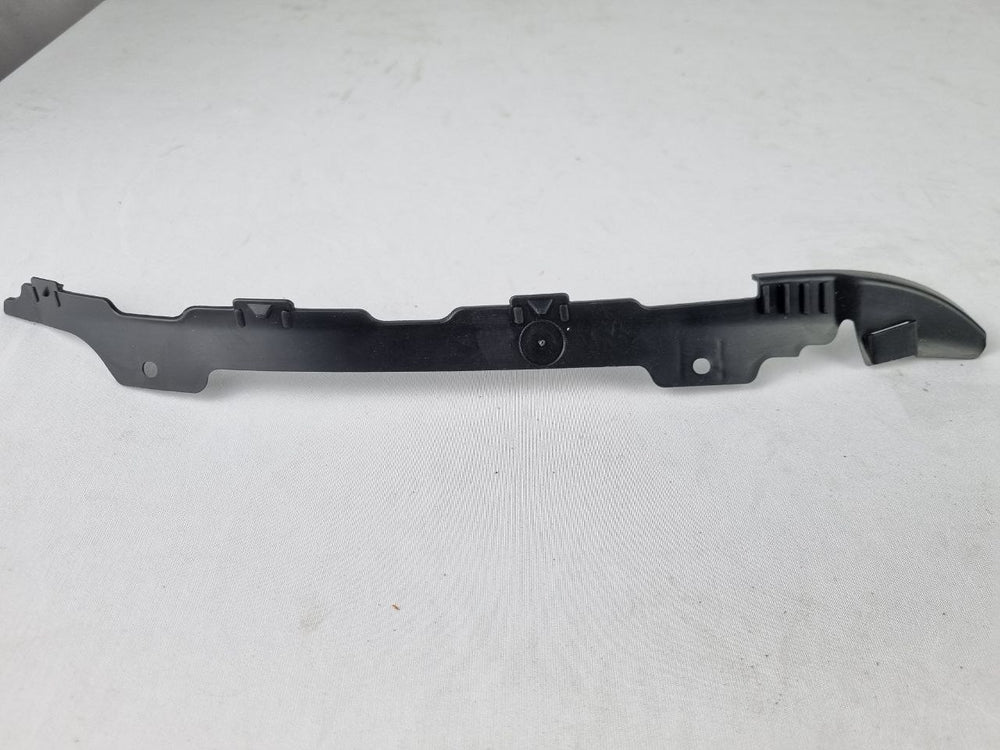 Guia Suporte Para-choque Diant Dir Volkswagen up! 2014/2022