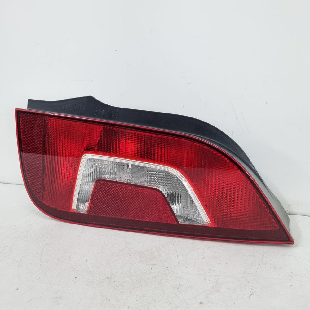 Lanterna Tras Dir Volkswagen Up 2014/2019