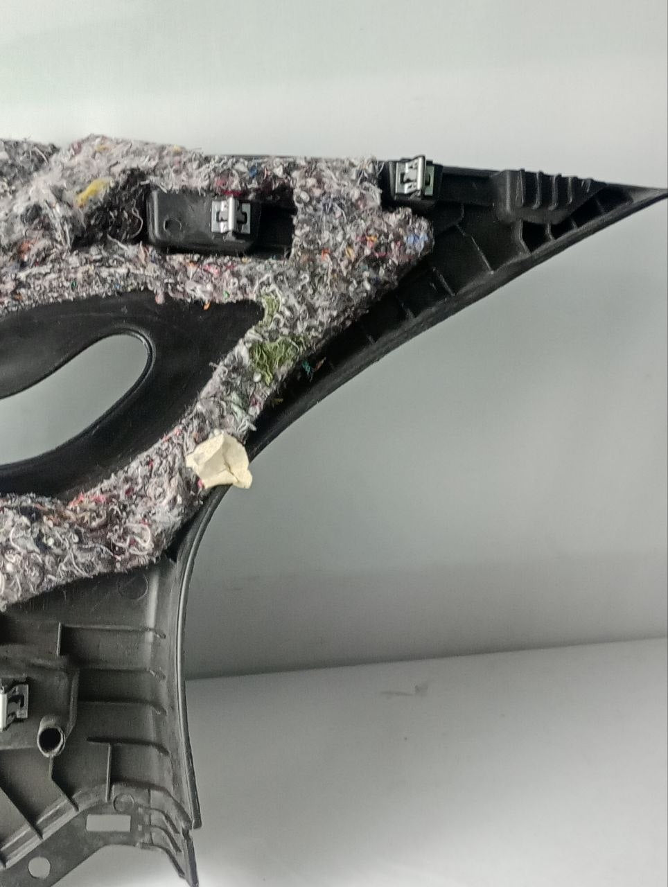Moldura Coluna C Suporte Bagagito Esquerda Ford Ka Hatch 2014/2021 Nova