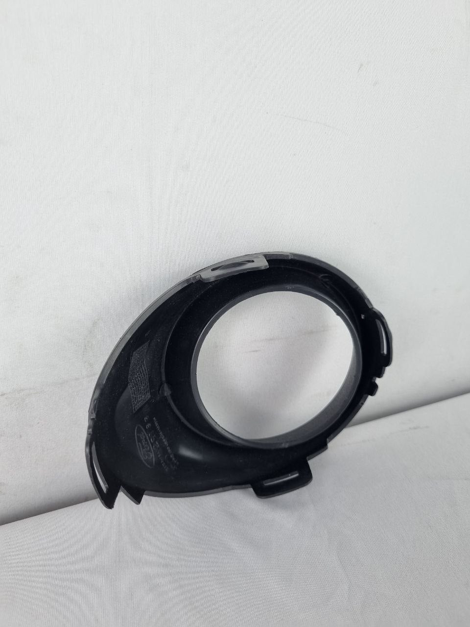 Moldura Farol Milha Diant Dir Ford Ka Hatch/Sedan 2014/2018