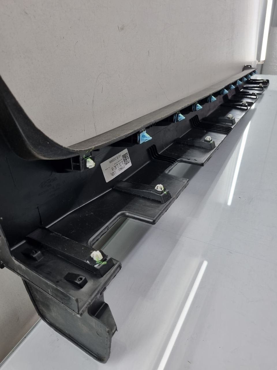 Spoiler Lateral Esq Hyundai Creta 2017/2022