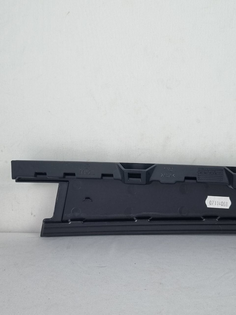 Moldura Porta Tras Esq Volkswagen Polo 2017/2024