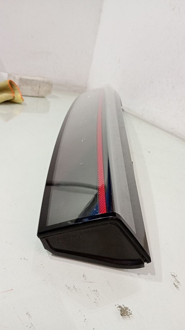 Lanterna Tras Central LED Hyundai Creta 2025/2026