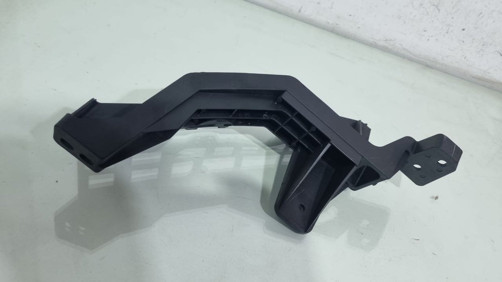 Suporte Para-choque Diant Esq GWM Haval H6 2023/2025