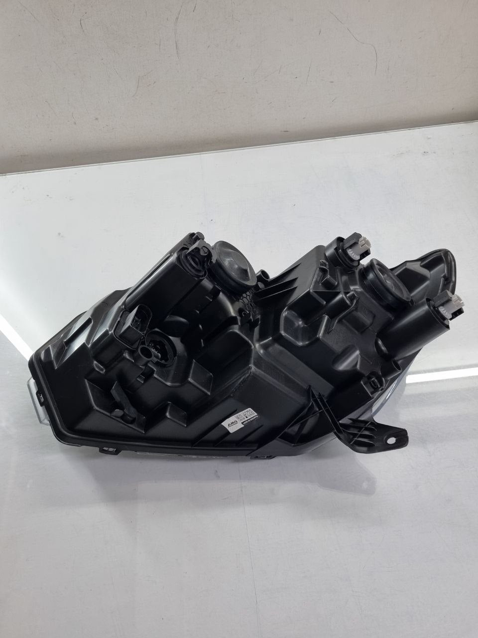 Farol Diant Dir Volkswagen Gol/Saveiro 2017/2024