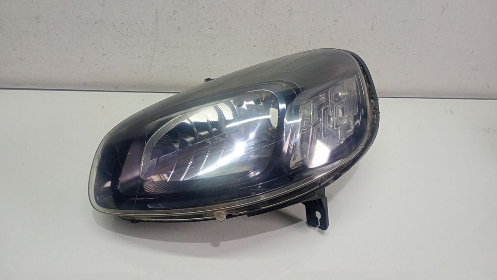 Farol lado esquerdo máscara negra fiat uno drive 2016 a 2023