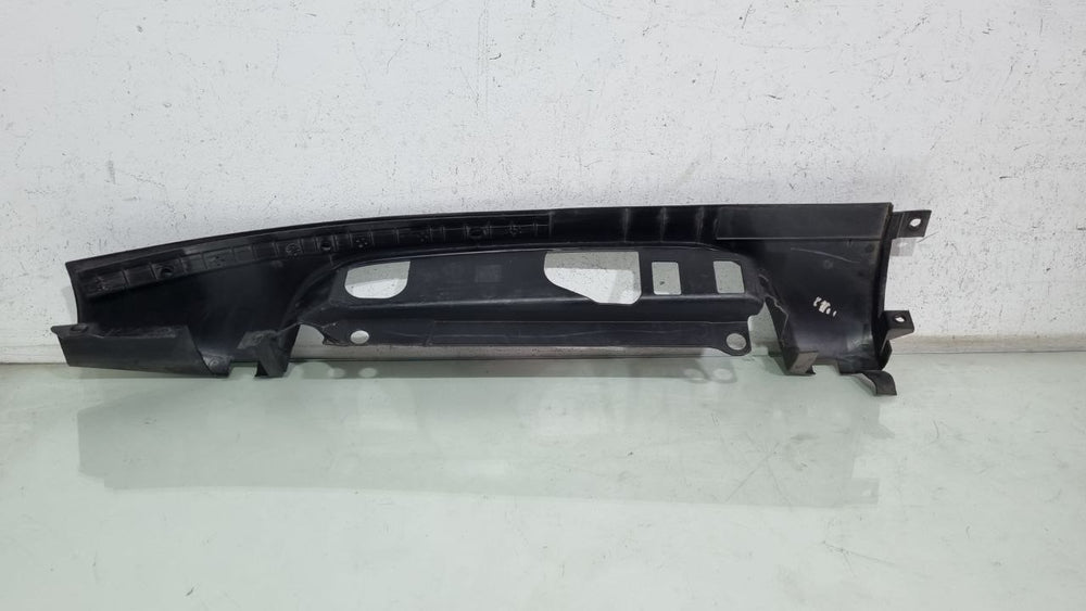 Moldura Lanterna Tras Esq Fiat Doblo 2011/2021