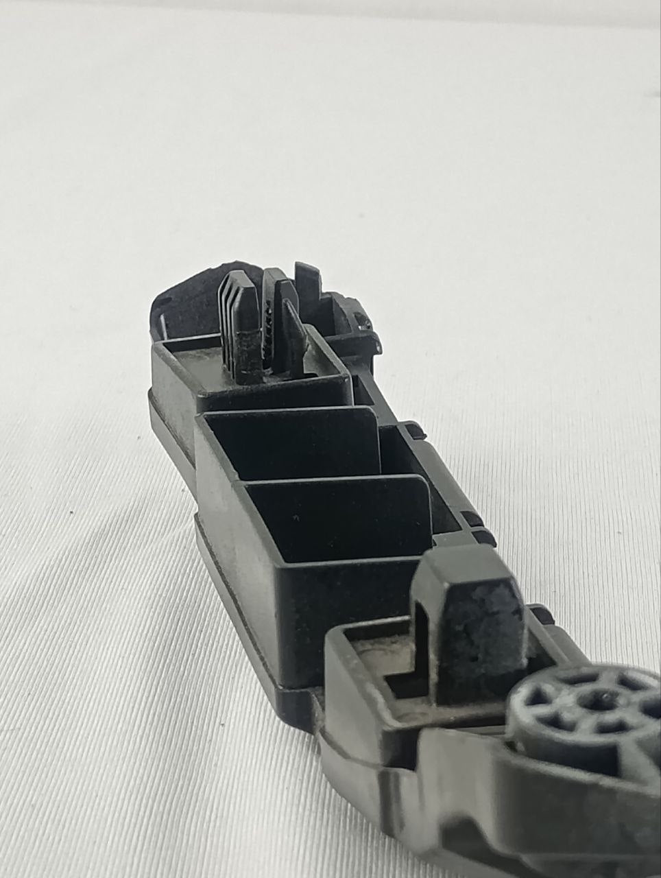 Suporte Guia Para-Choque Dianteiro Honda HR-V 2015/2021 Novo