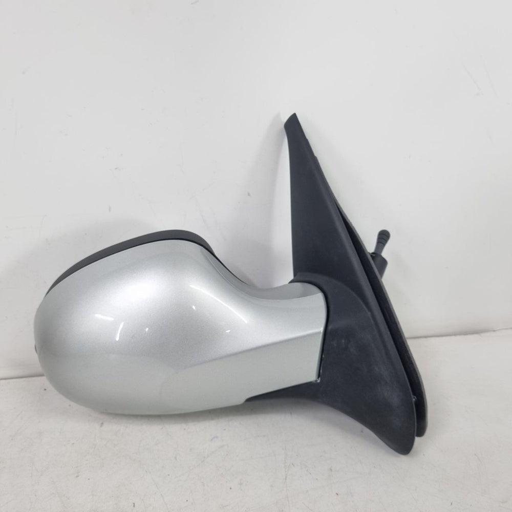 Retrovisor lado direito manual clio 2013 a 2016