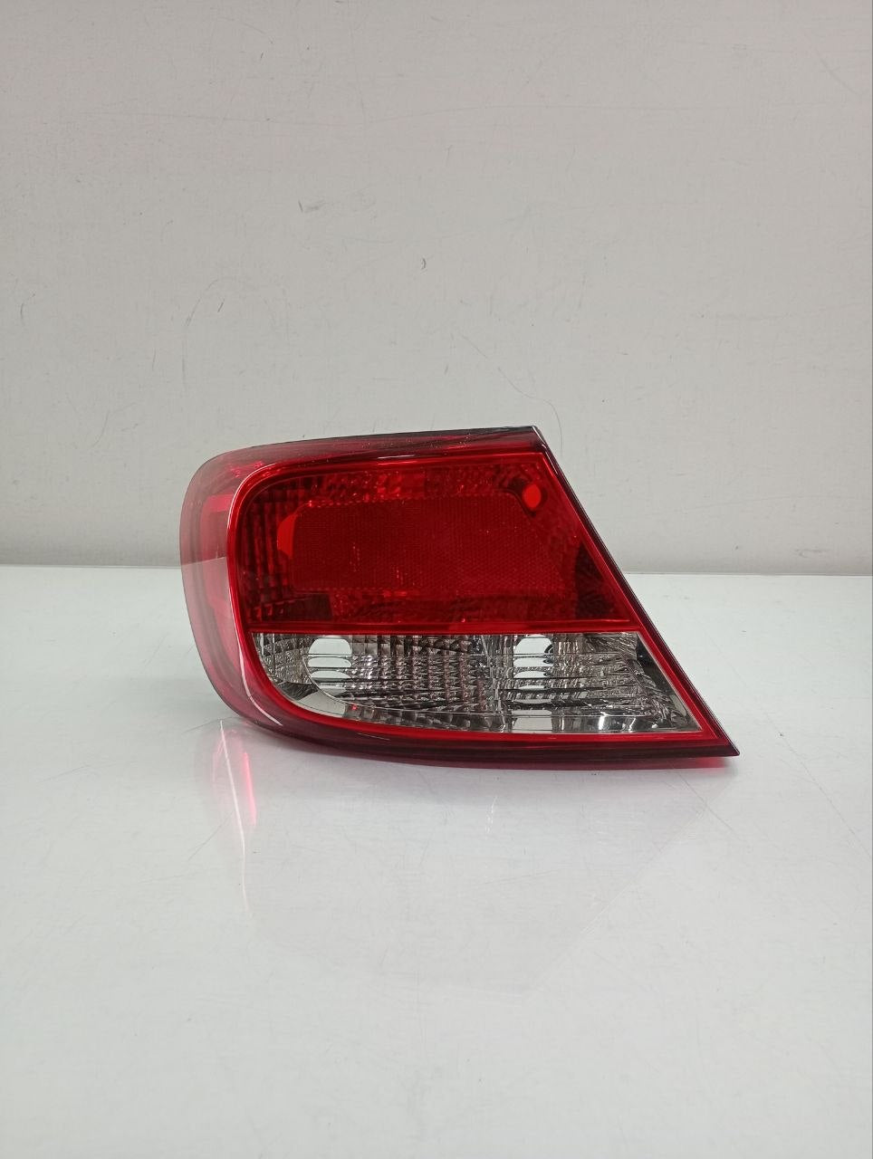 Lanterna Traseira ARTEB Esq Volkswagen Gol G5 2008/2012