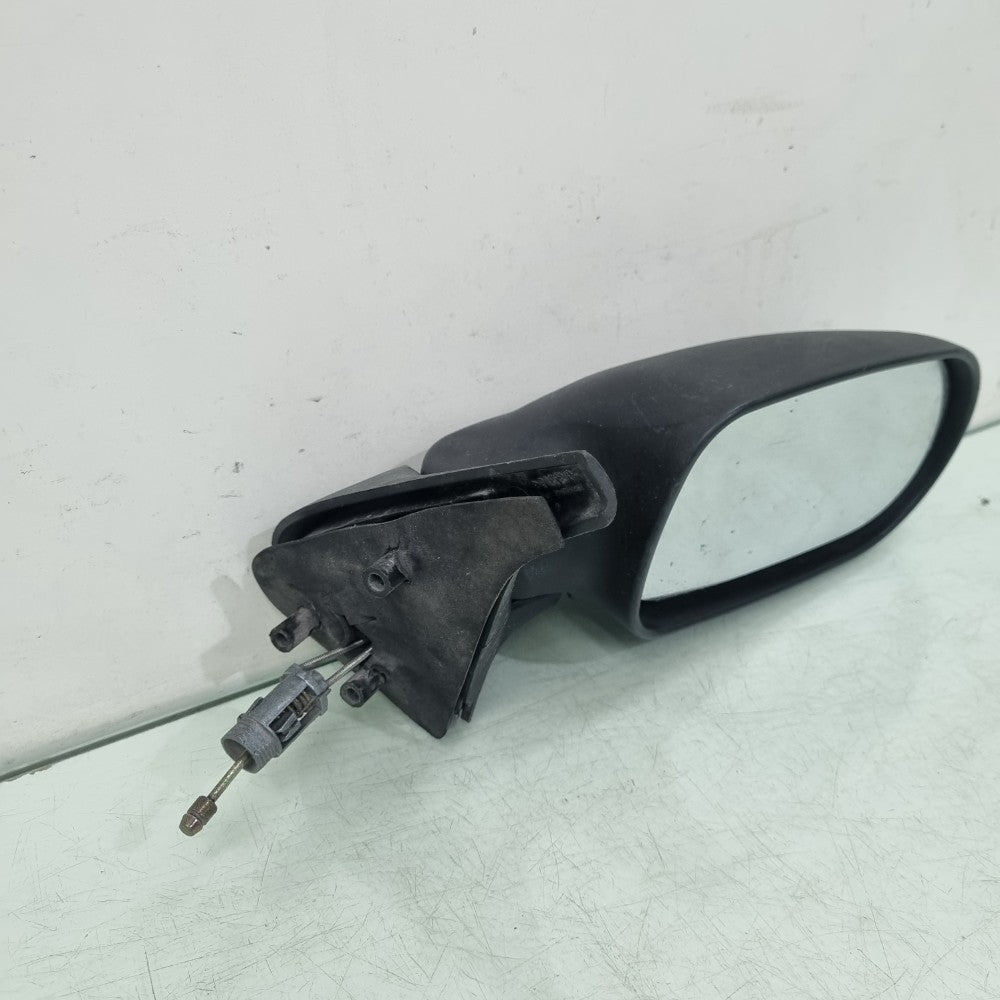 Retrovisor Direito Com Controle Fiat Fire 2005/2010 Usado.