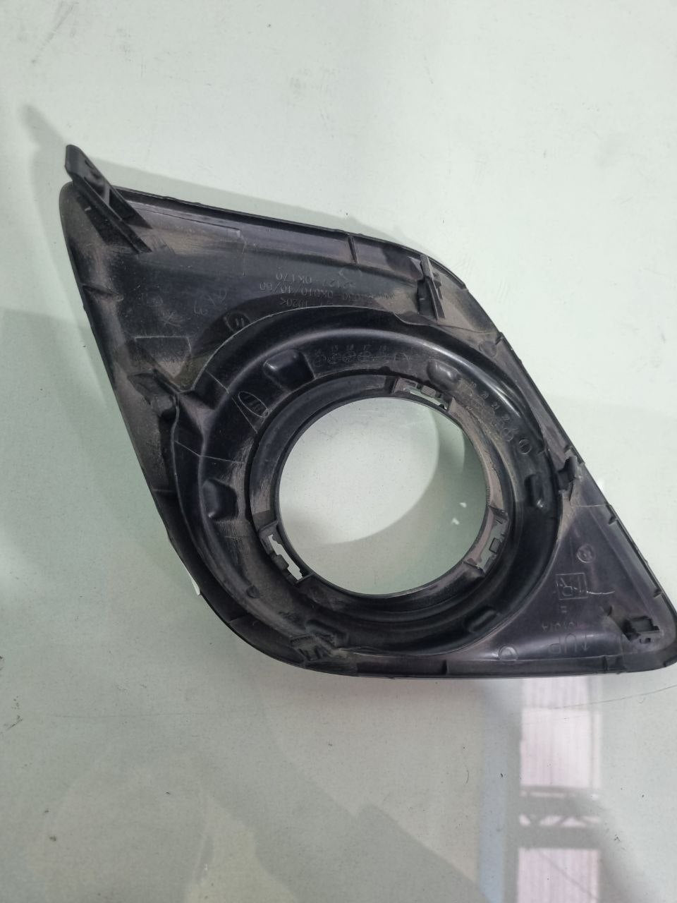 Moldura Farol de Milha Diant Dir Toyota Hilux 2016/2019