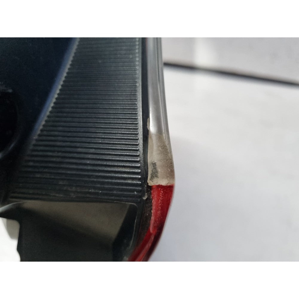 Lanterna Esquerda Fumê Ford Ka Sedan 2015/2018 Recuperado