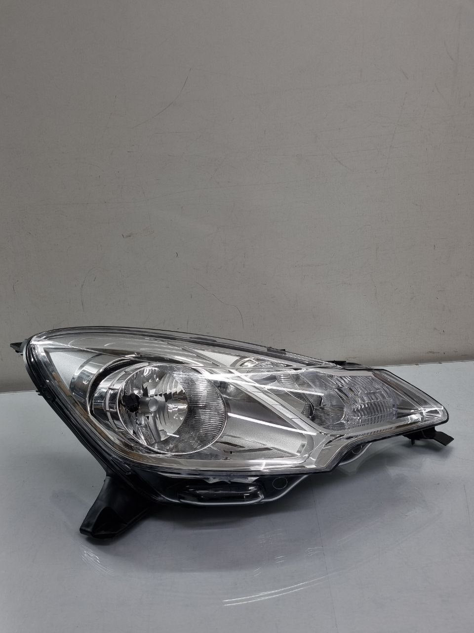 FAROL DIREITO C3 2012/2020 C3 HATCH ORIGINAL