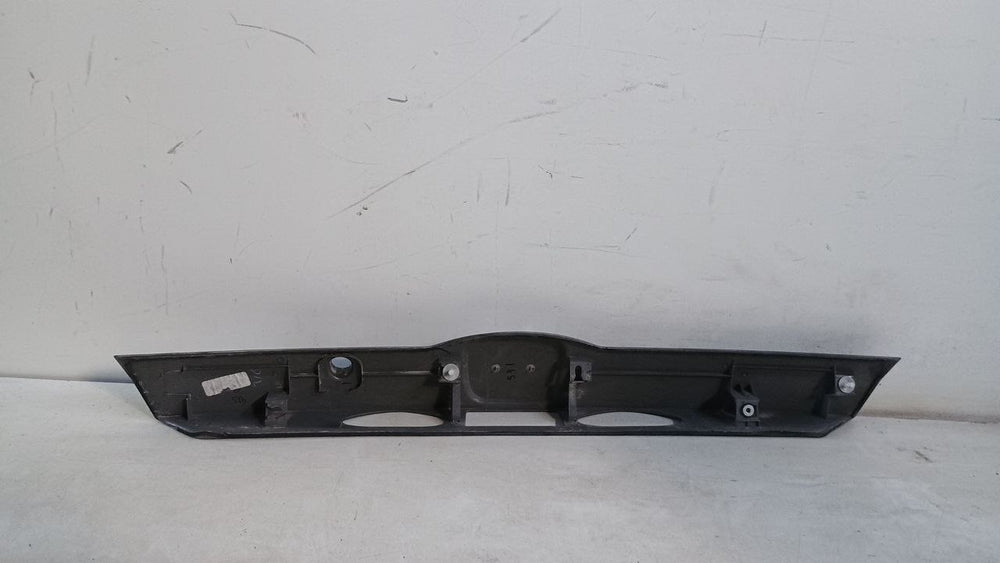 Moldura Tampa Tras Honda Fit 2009/2014 Usada
