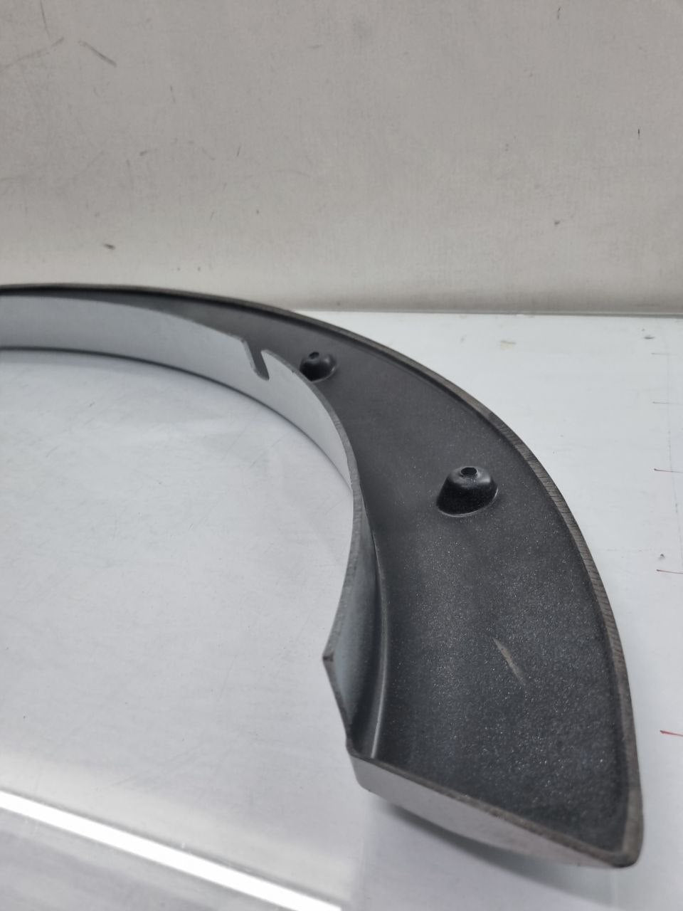 Moldura Parabarro Tras Dir Mitsubishi L200 Triton 2008/2015