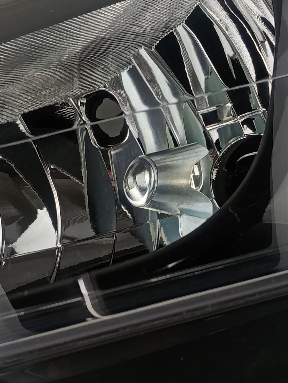 Farol Diant Esq Fiat Uno 2015/
