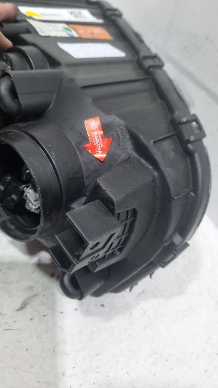 Farol Diant Dir Renault Kwid 2023/2025