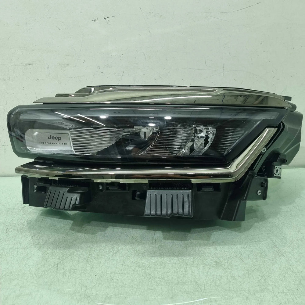 Farol Esquerdo C/led Jeep Commander 2026/2027