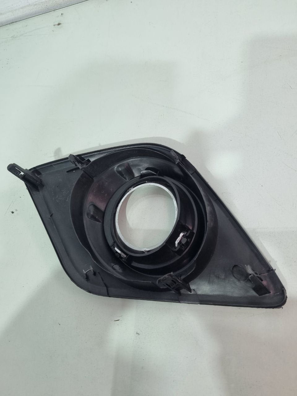 Moldura Milha Diant Esq Toyota Hilux 2016/2018