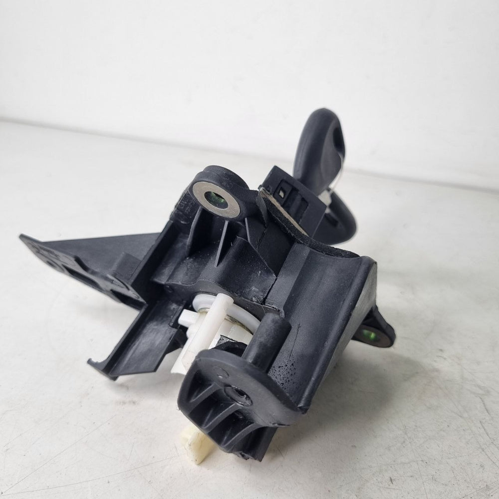 Fechadura Tampa Traseira Renault Clio Sedan 2004/2012