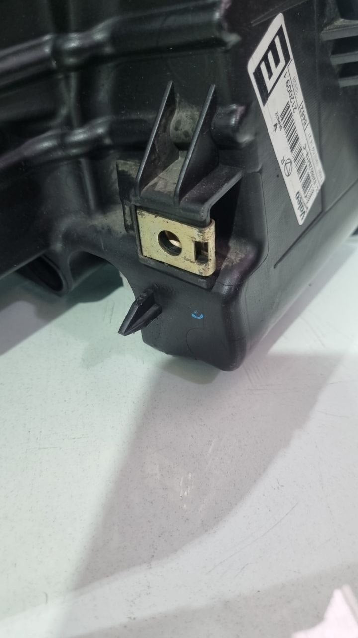 Farol Diant Esq Renault Sandero 2008/2011 Usado