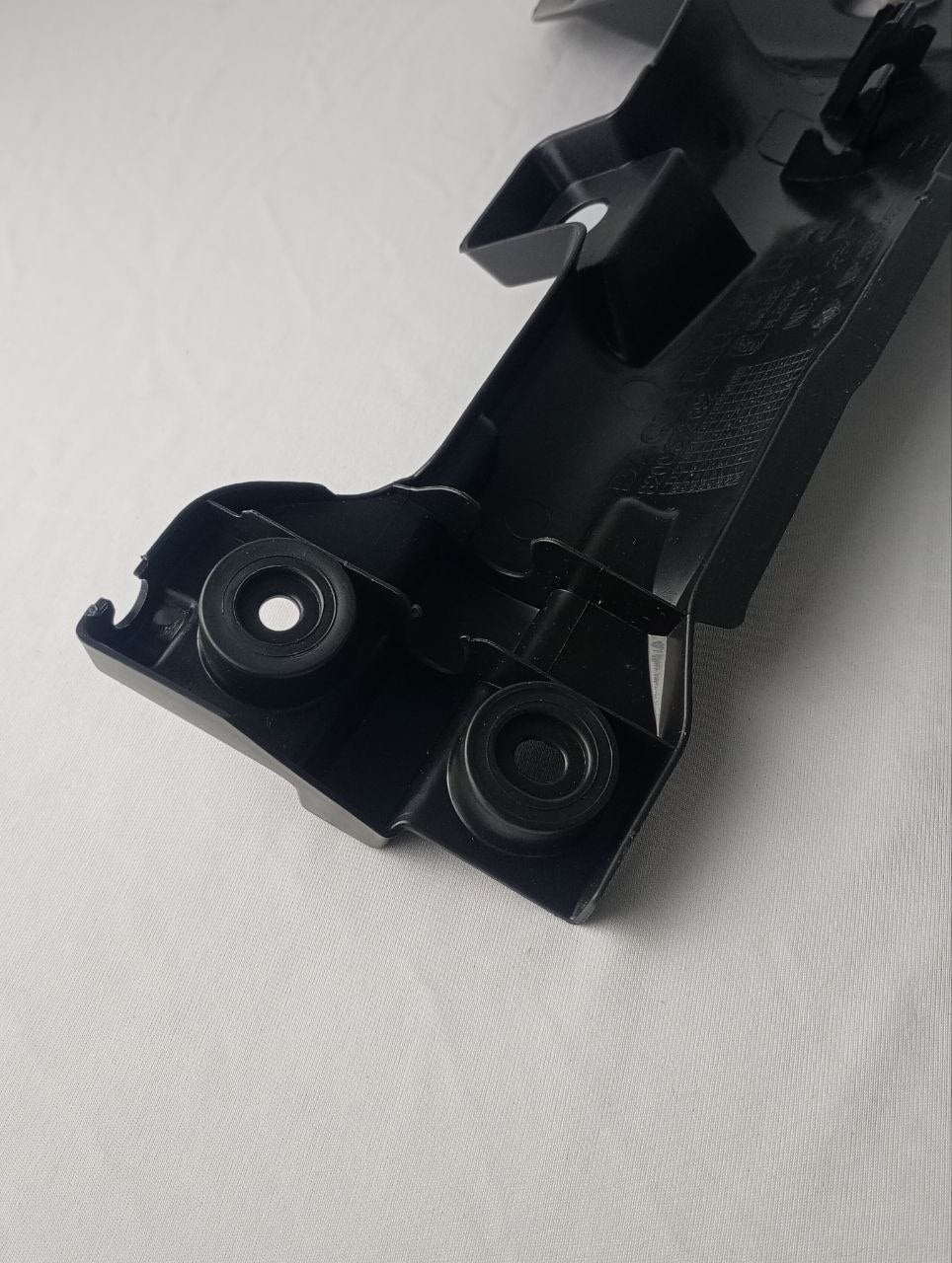 Acabamento Sensor Tras Esq Parabarro Renault Logan 2015/2019