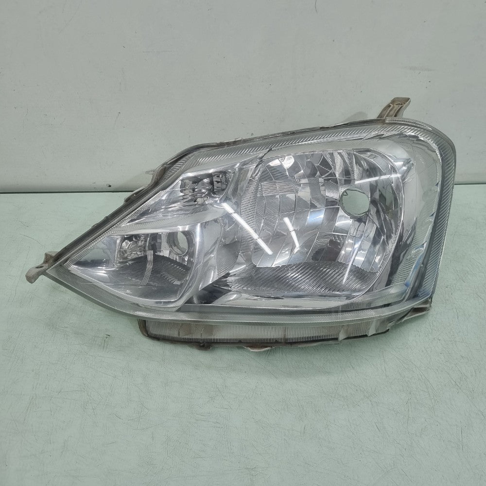 Farol Lado Esquerdo Toyota Etios 2013 À 2015