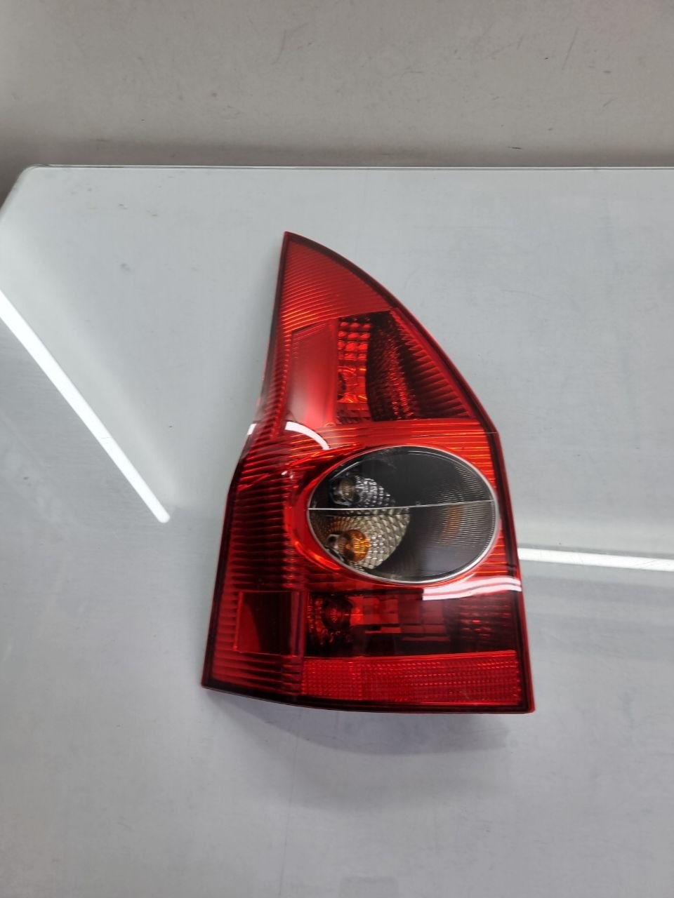 Lanterna Tras Esq Renault Megane 2006/2009