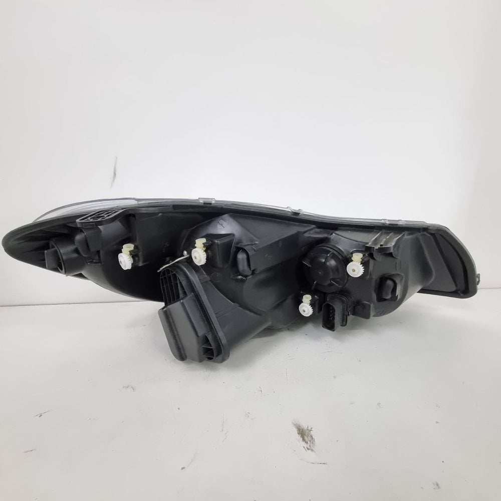 Farol Diant Esq Chevrolet Celer 2013/2023