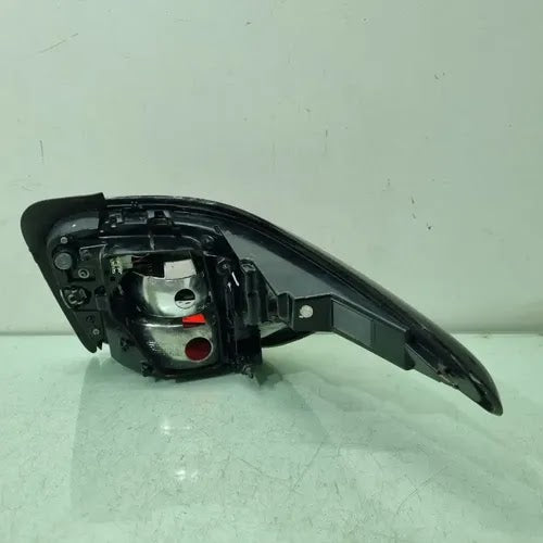 Lanterna Do Lado Esquerdo Fiat Toro Modelos 2016/2024 Esquerdo/motorista