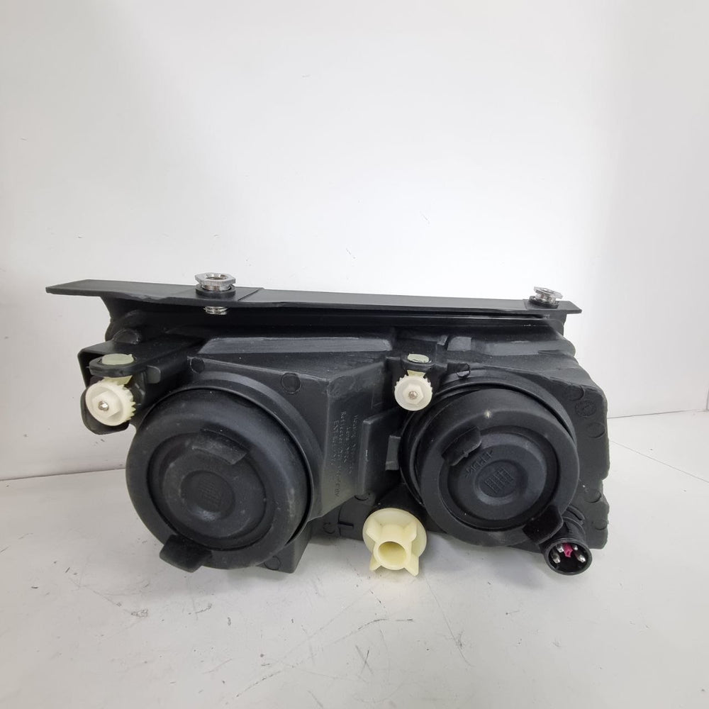 Farol Diant Esq Volkswagen Bora 1999/2005