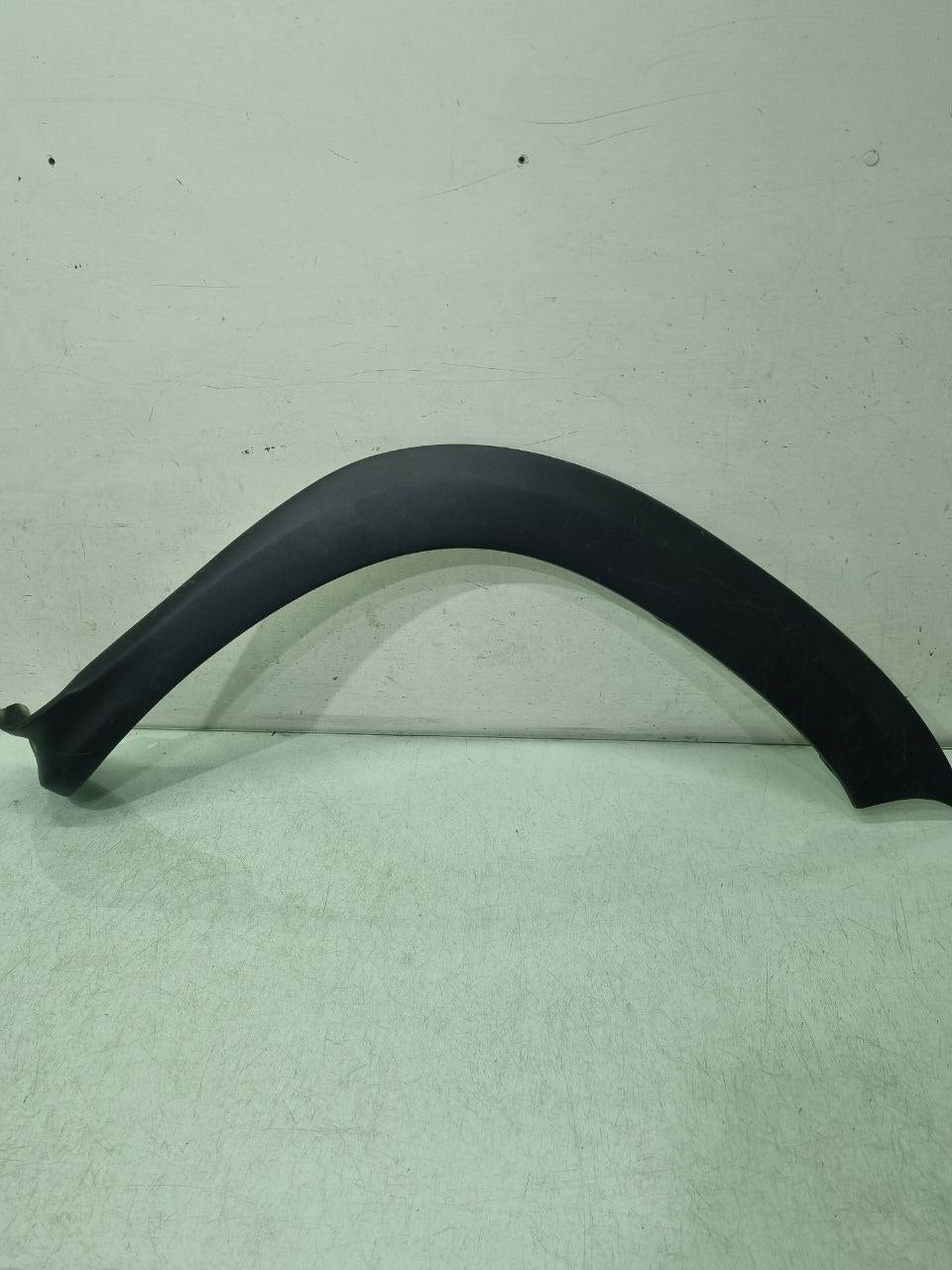 Moldura Para-lama Traseira Direita Fiat Toro 2016/2022 Usado