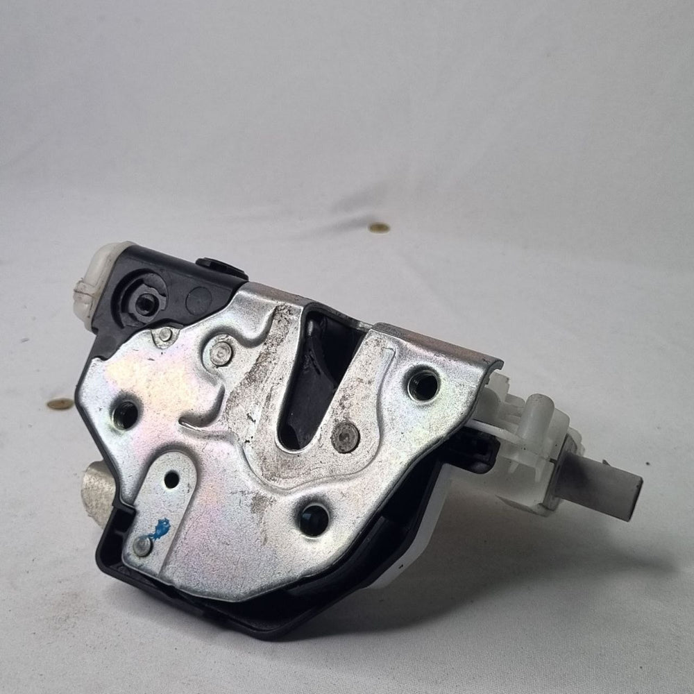 Fechadura Porta Dianteira Direita VW Gol G5 G6 2010/2019 Usada